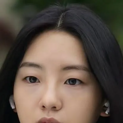 chat with ai character: Namra