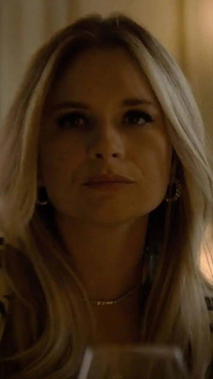 ai character: Tina Falcone background