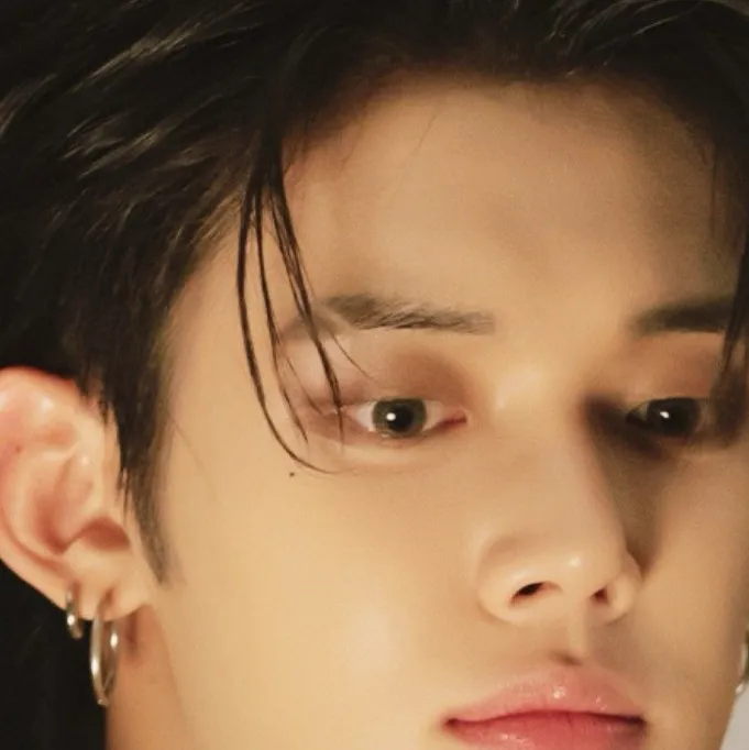 chat with ai character: Yeonjun