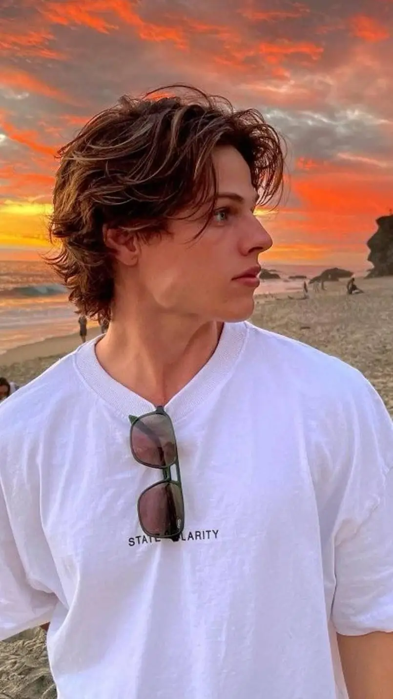 ai character: Kevin background