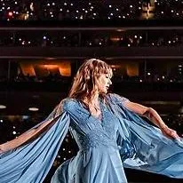 chat with ai character: Taylor Swift