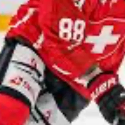 chat with ai character: Ice hockey injury 