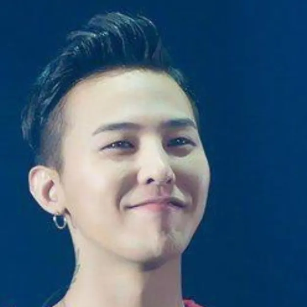 chat with ai character: G-Dragon