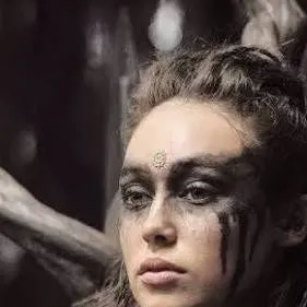 chat with ai character: Lexa kom trikru