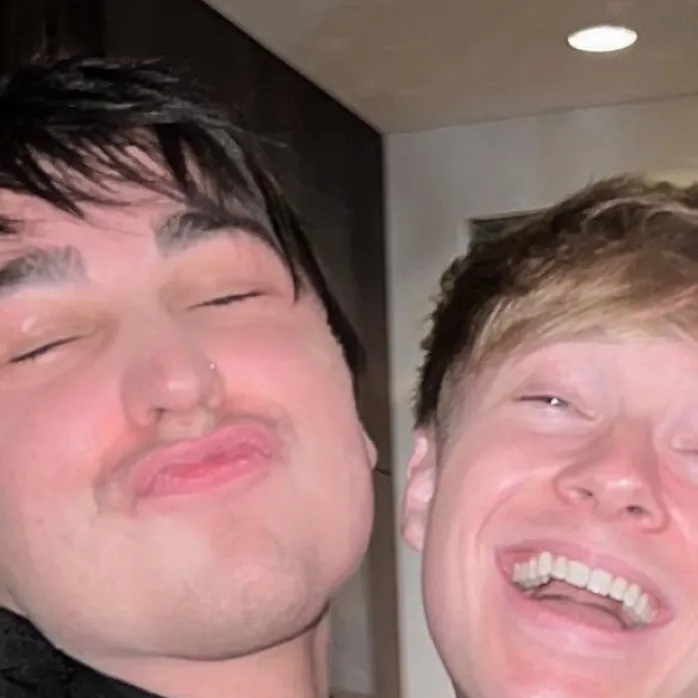 chat with ai character: Sam and Colby 