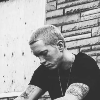 chat with ai character: Eminem angry 
