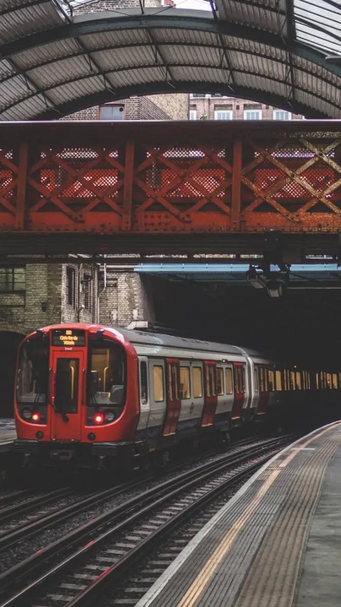 Talkie AI - Chat with Hammersmith city l