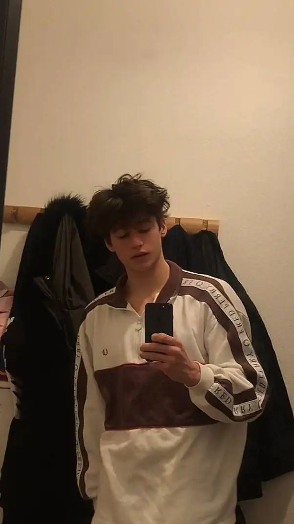 ai character: Nathan background