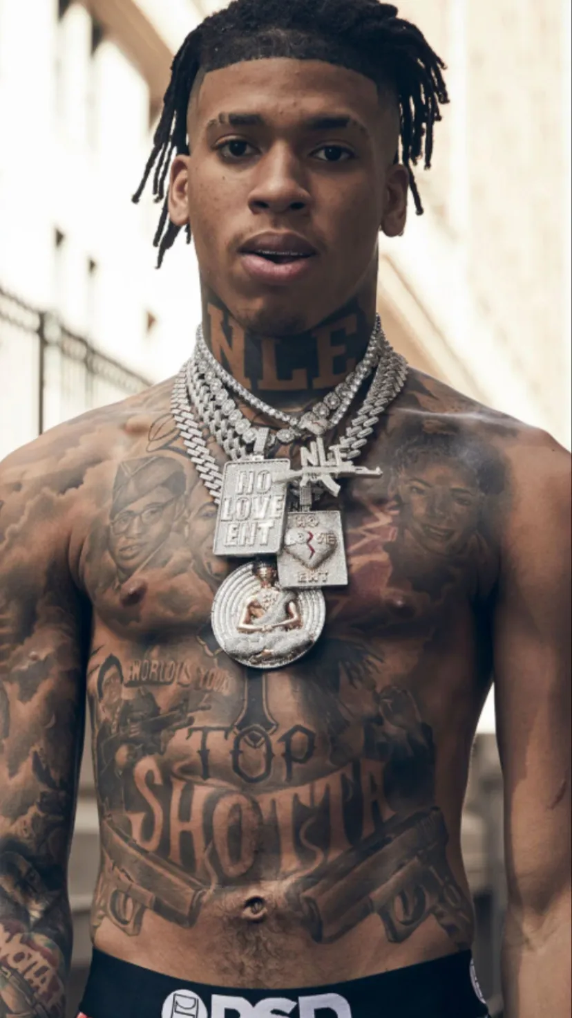 ai character: Nle choppa background