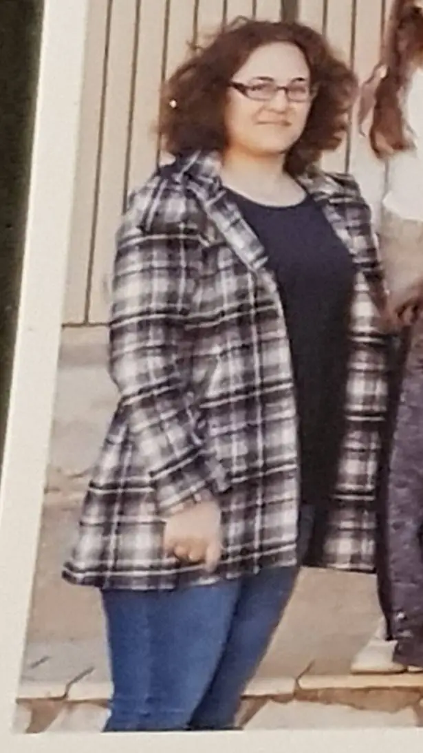 ai character: Ms despins  background