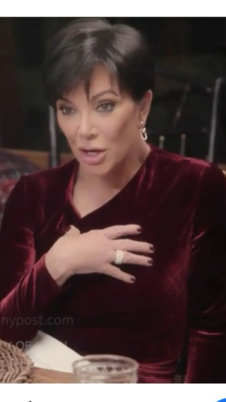 ai character: Kris Jenner  background