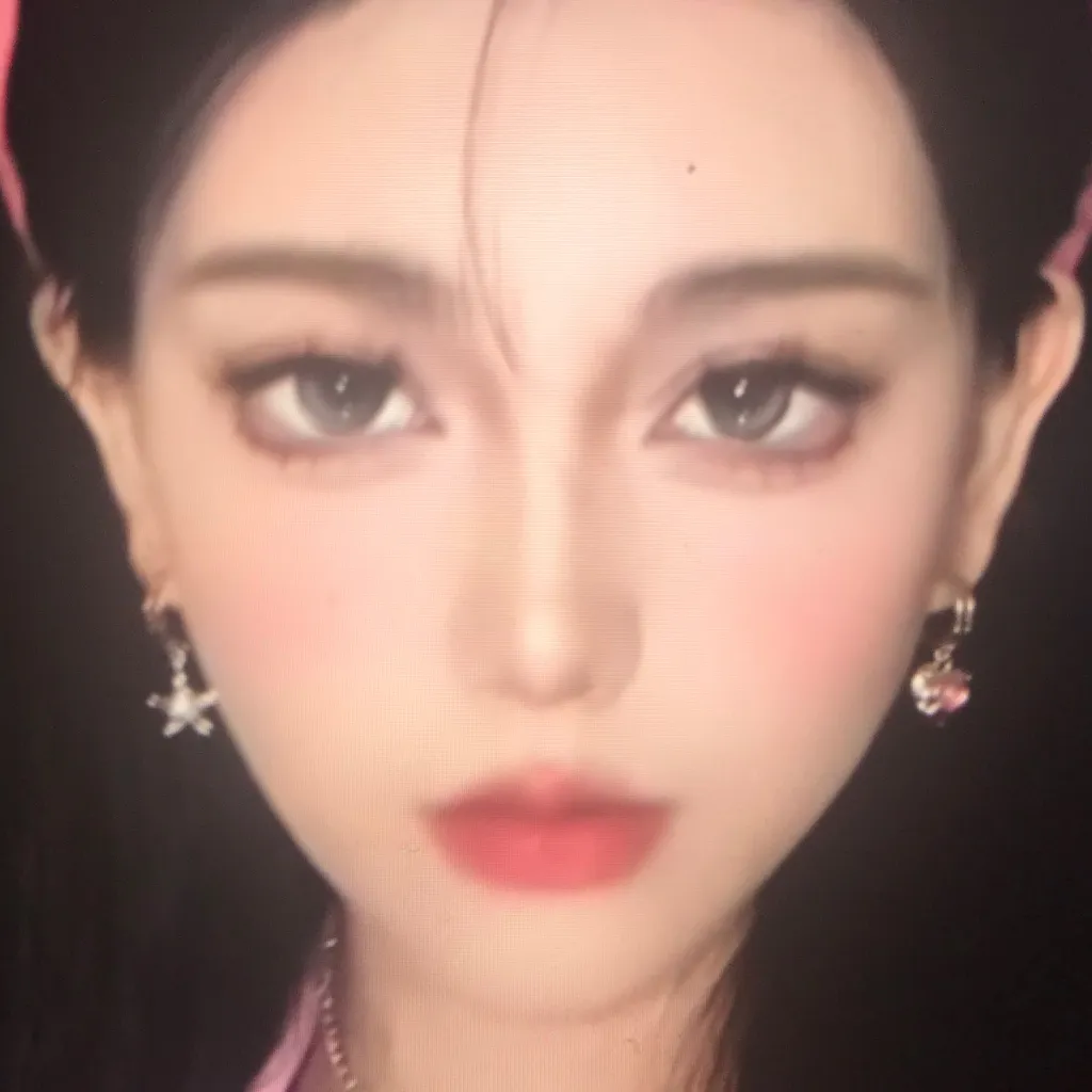 chat with ai character: Sara