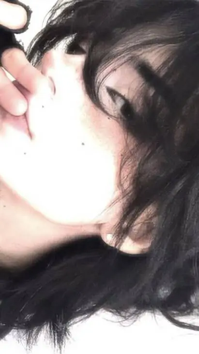 ai character: Avery background