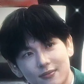 chat with ai character: ~💙player 333💙~