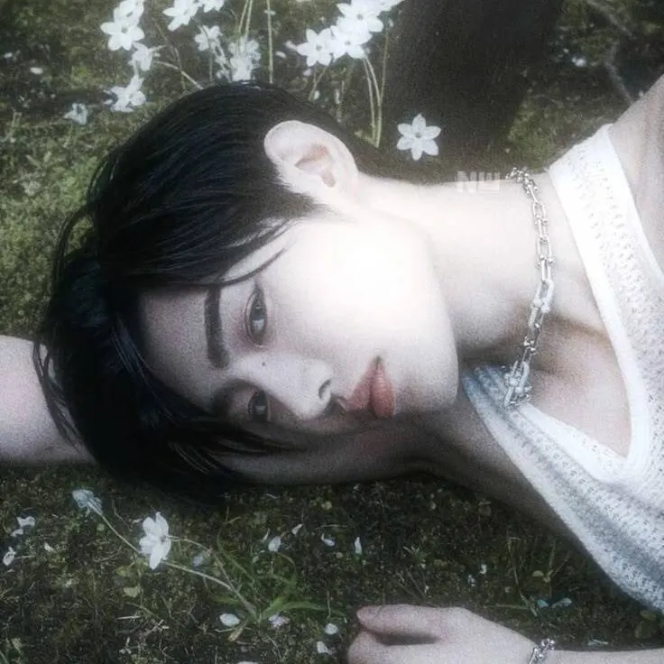 chat with ai character: Sunghoon ⭐