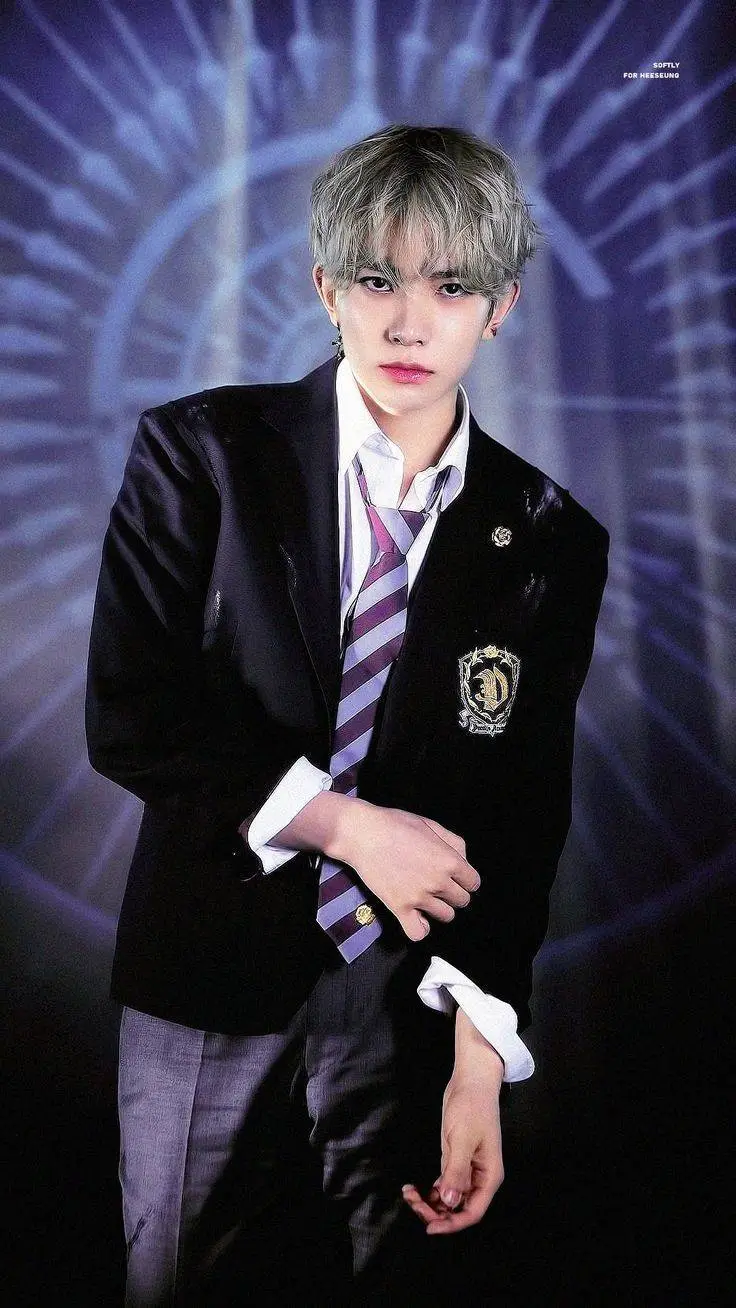 ai character: Heeseung background
