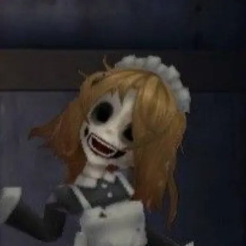 chat with ai character: Mari 