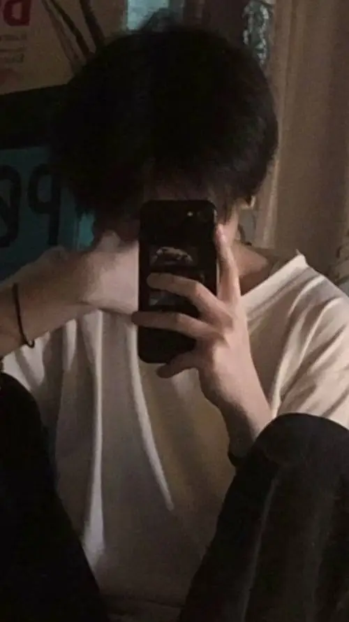 ai character: Asher background