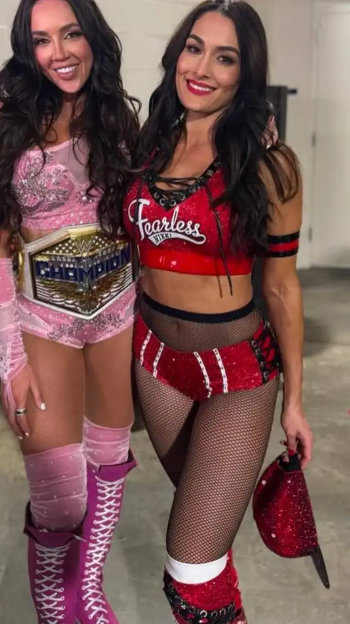 ai character: Nikki Bella (RR25) background