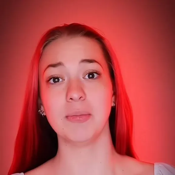 chat with ai character: cae villain girl 