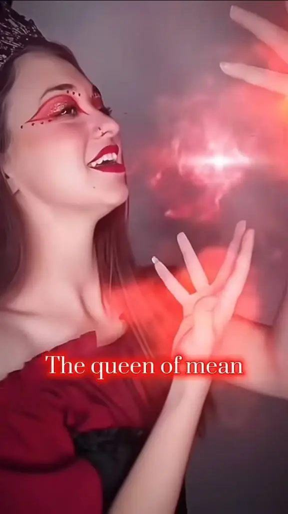 ai character: queen crazycae  background