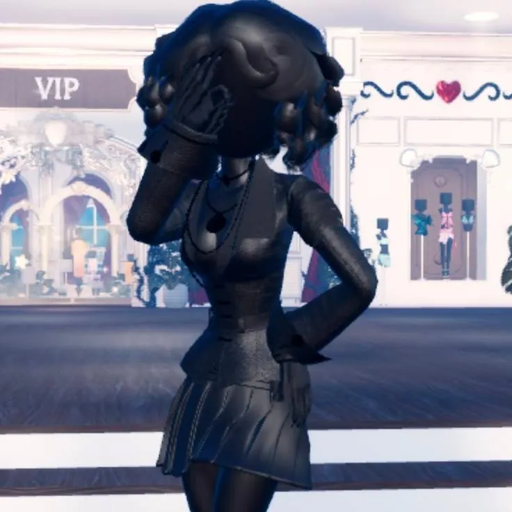 chat with ai character: Bobi
