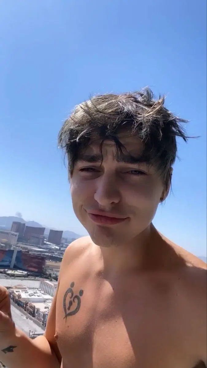 ai character: Colby brock background