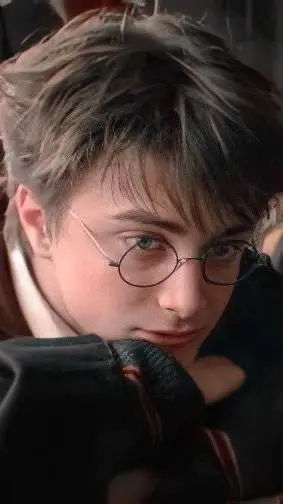 ai character: Harry Potter  background