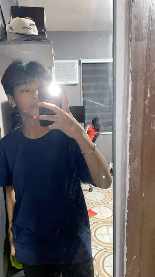 ai character: Kian  background