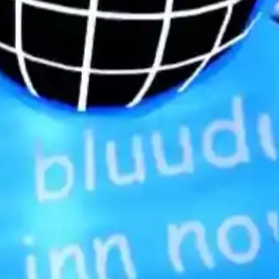 chat with ai character: Bluudud