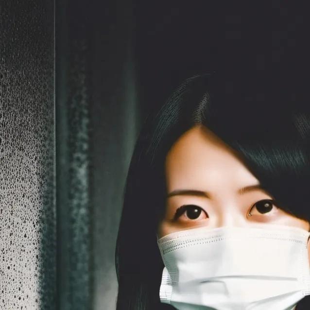 chat with ai character: Kuchisake Onna