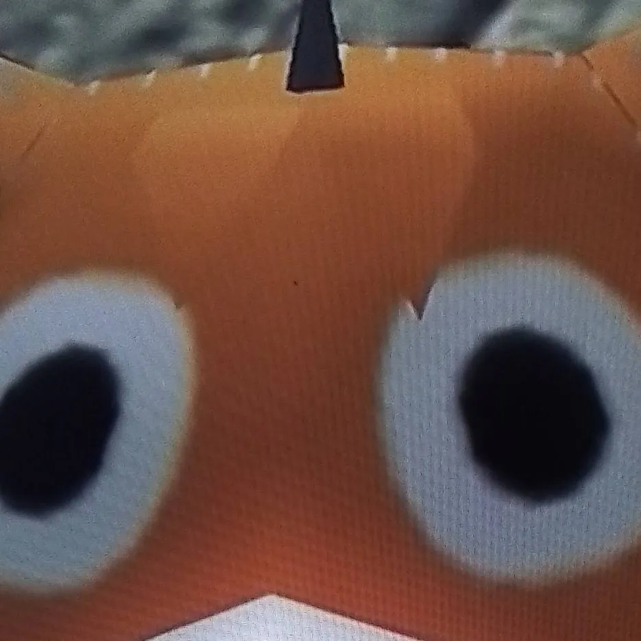 chat with ai character: Tails doll hungry