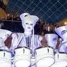 chat with ai character: white drummers