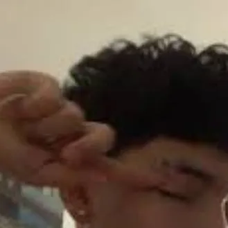 chat with ai character: tyreek