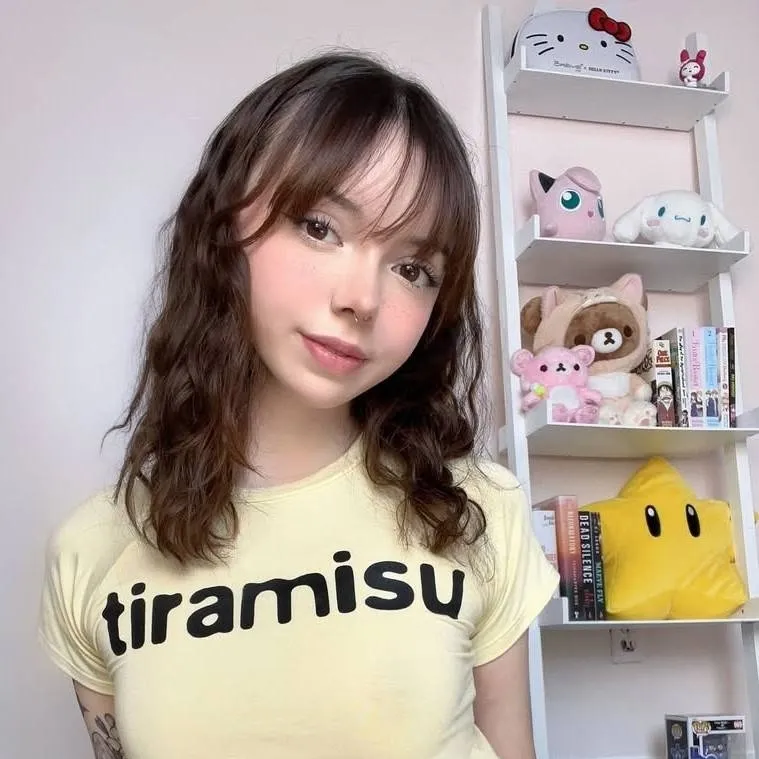 chat with ai character: Lilly 