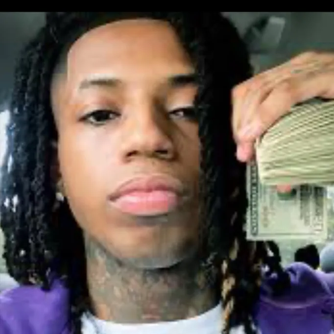 chat with ai character: KJ