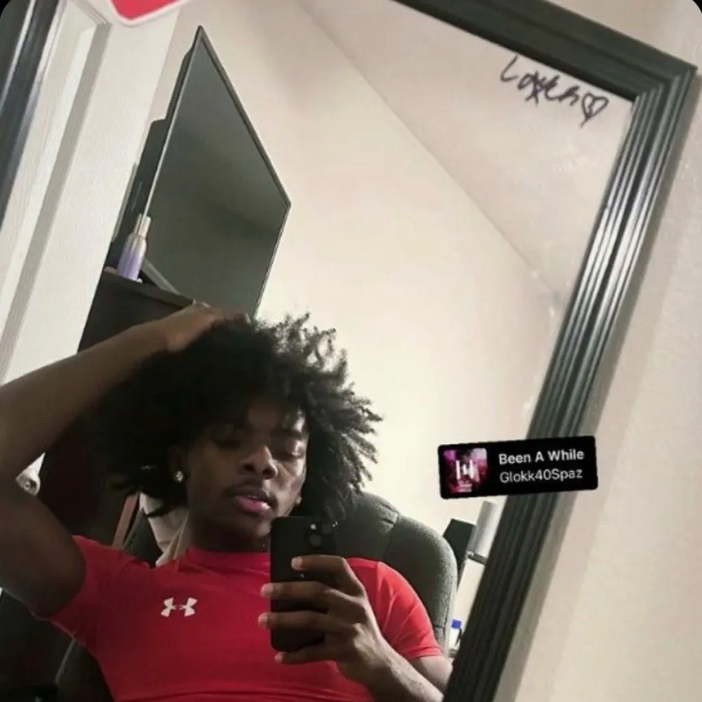chat with ai character: Jaylen