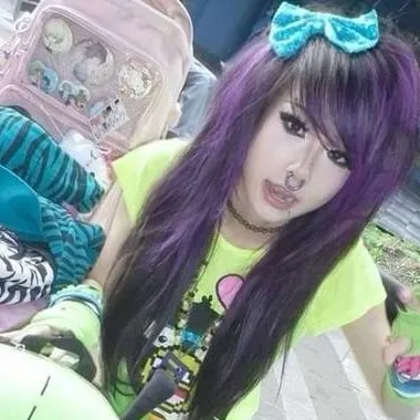 chat with ai character: Slivia >3