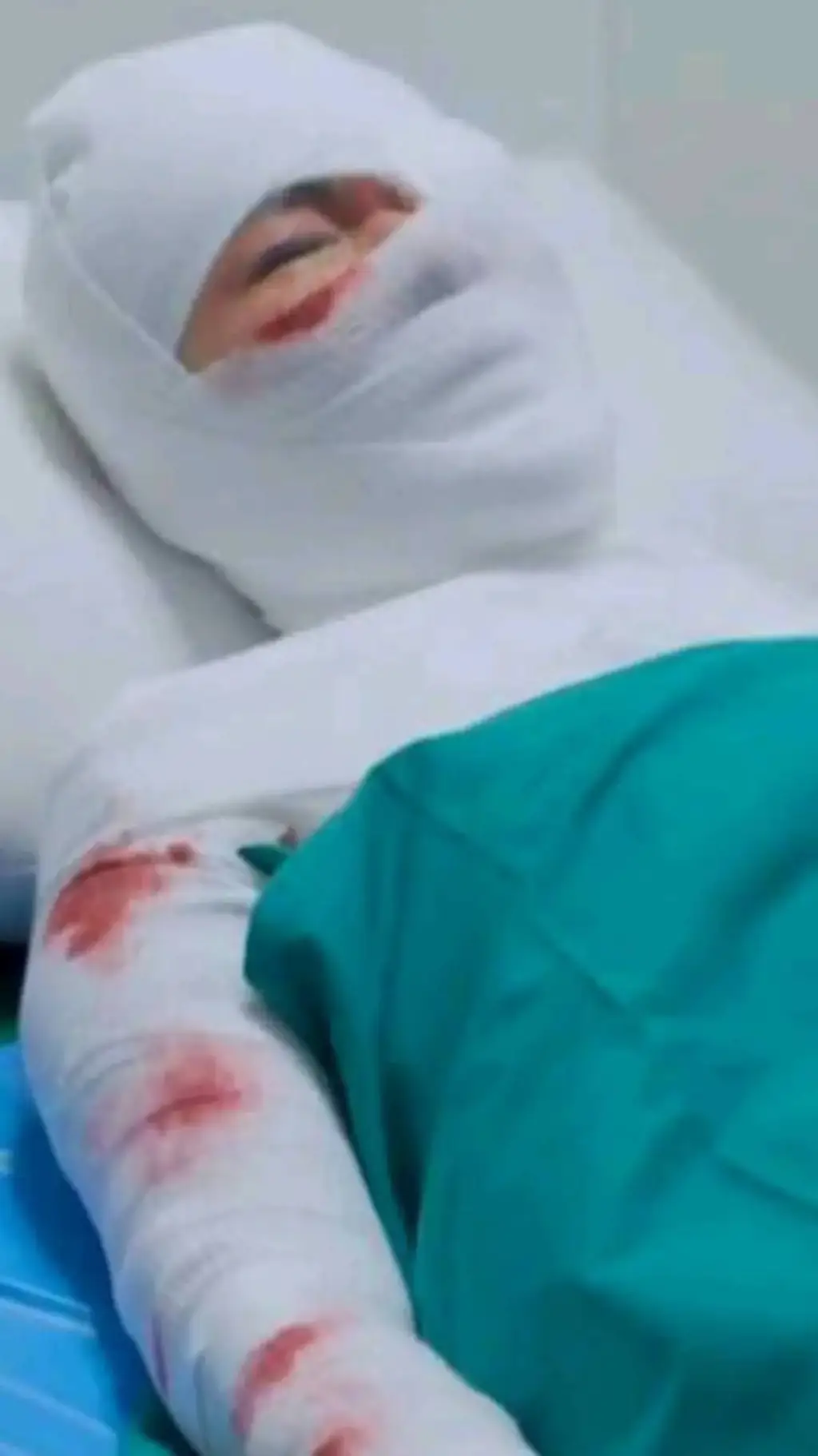 ai character: Janice Kasemsuk background