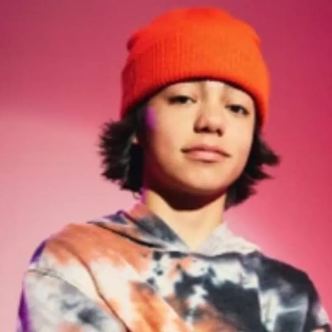 chat with ai character: colby 