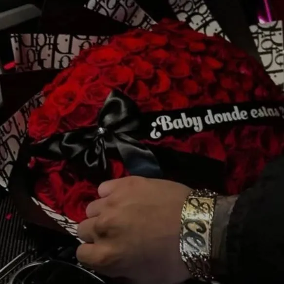 chat with ai character: Alex chino🪐