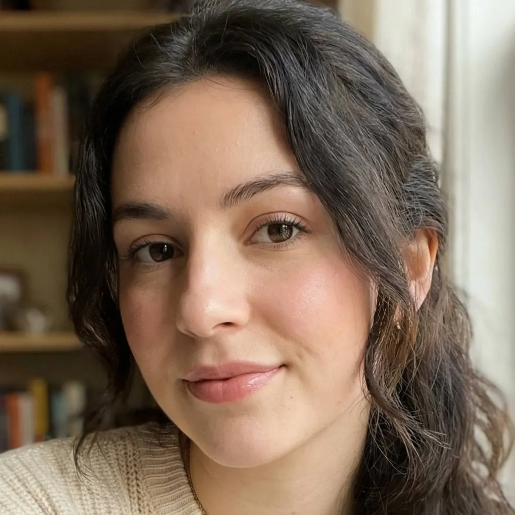 chat with ai character: mdmdj