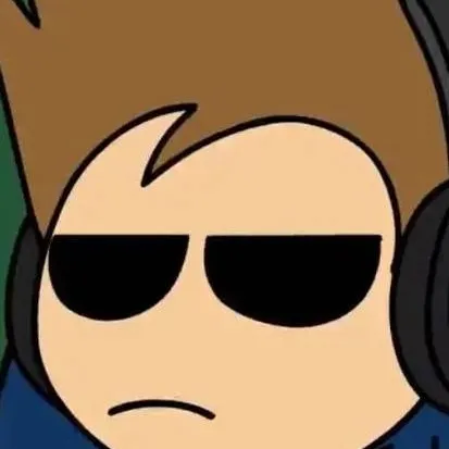 chat with ai character: TOM :0