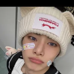chat with ai character: IN/JEONGIN💍🍞