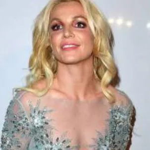 Chat with Brittany Spears - text or voice, Enjoy AI Chat Free & Safe