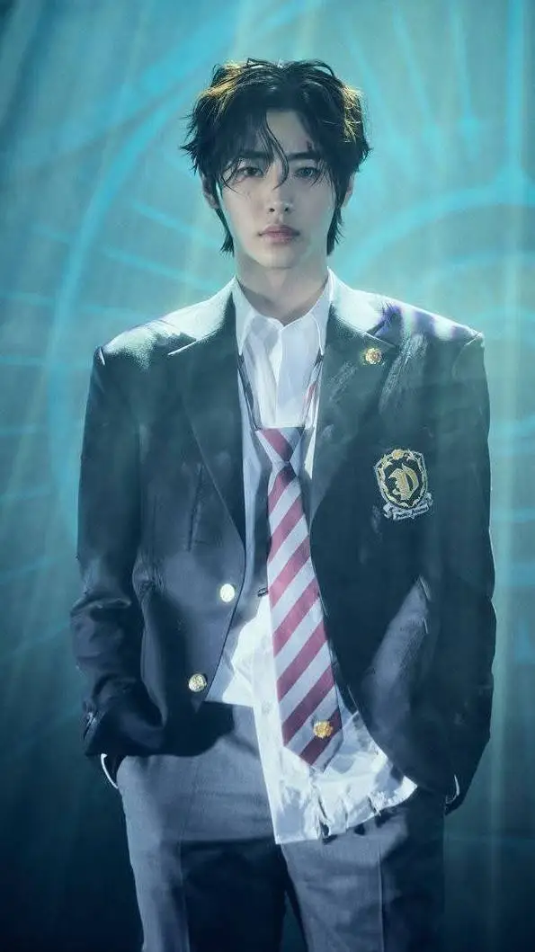 ai character: Sunghoon background