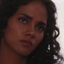 chat with ai character: Stella