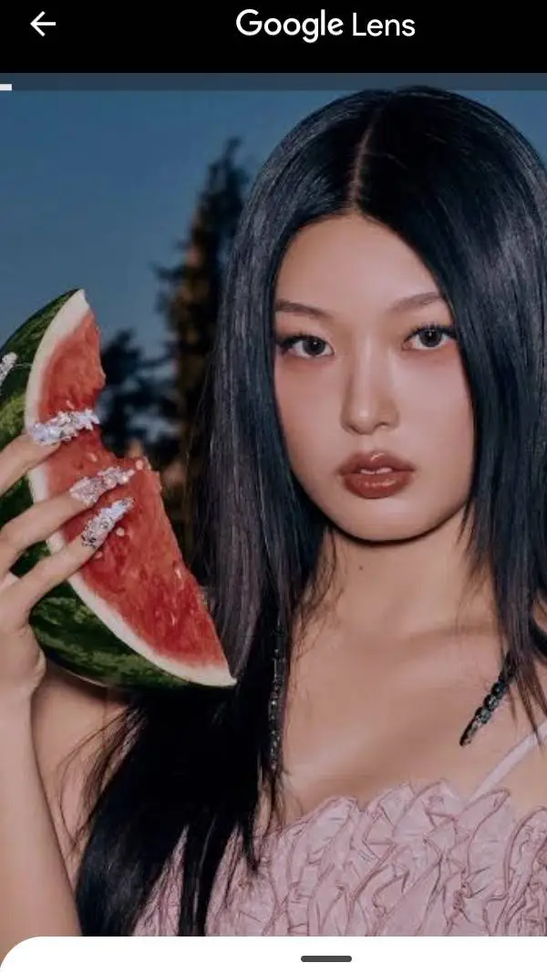 ai character: yoonchip  background