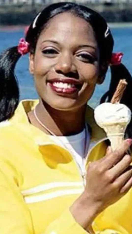 ai character: Josie Jump background