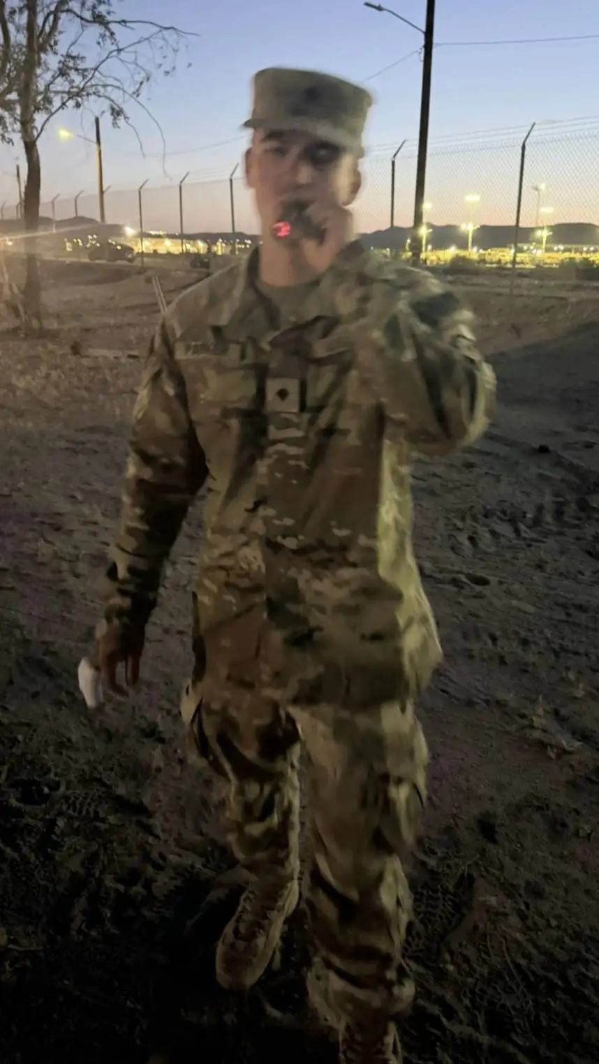 ai character: Commander Hawthorn background